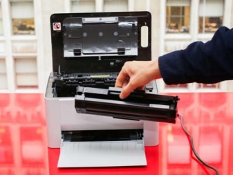 Почему при печати на принтере не совпадают цвета у фотографий и они темнее, чем на мониторе?