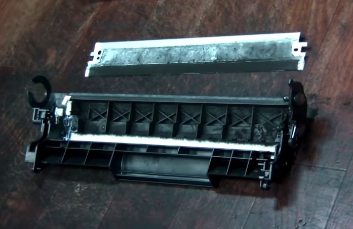 Всасывающий ракель и шахтный бункер