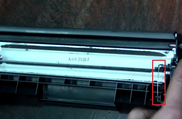 Снимаем пружину 2