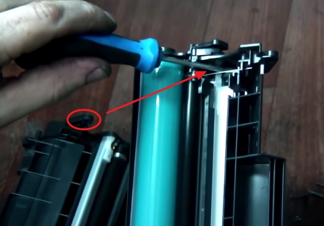 Соединяем две половинки патрона