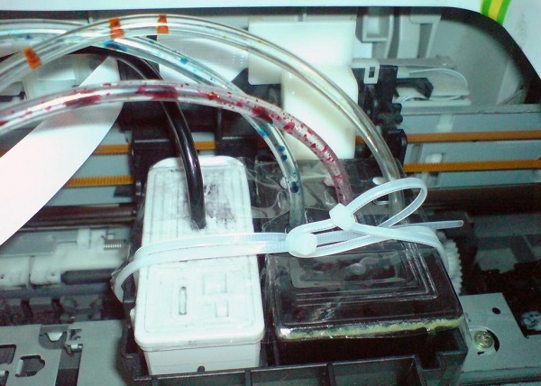 Шланги подачи краски