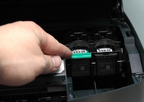 Извлечение картриджа