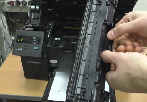 Извлечение картриджа