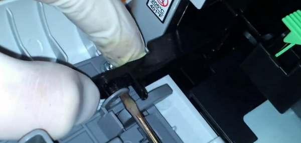 Возвращение картриджа в корпус