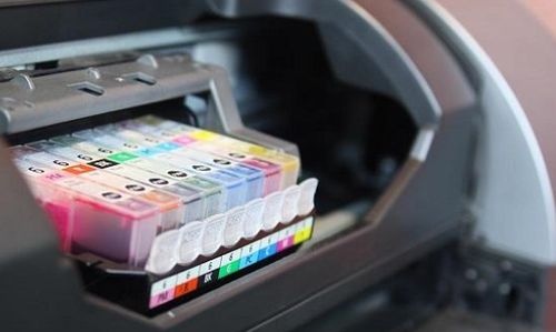 Картридж в принтере