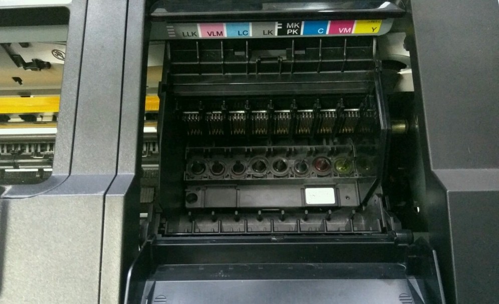 Как прочистить печатающую головку принтера через компьютер и вручную