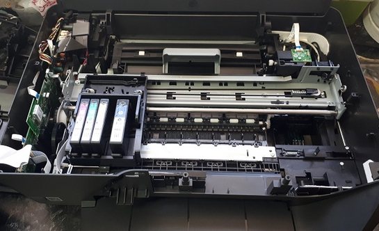 На сколько листов хватает картриджа струйного и лазерного принтера