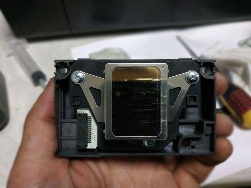 Печатающая головка Epson перед мытьем