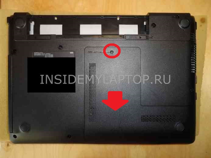 Samsung-NP300E4A-A01RU-03